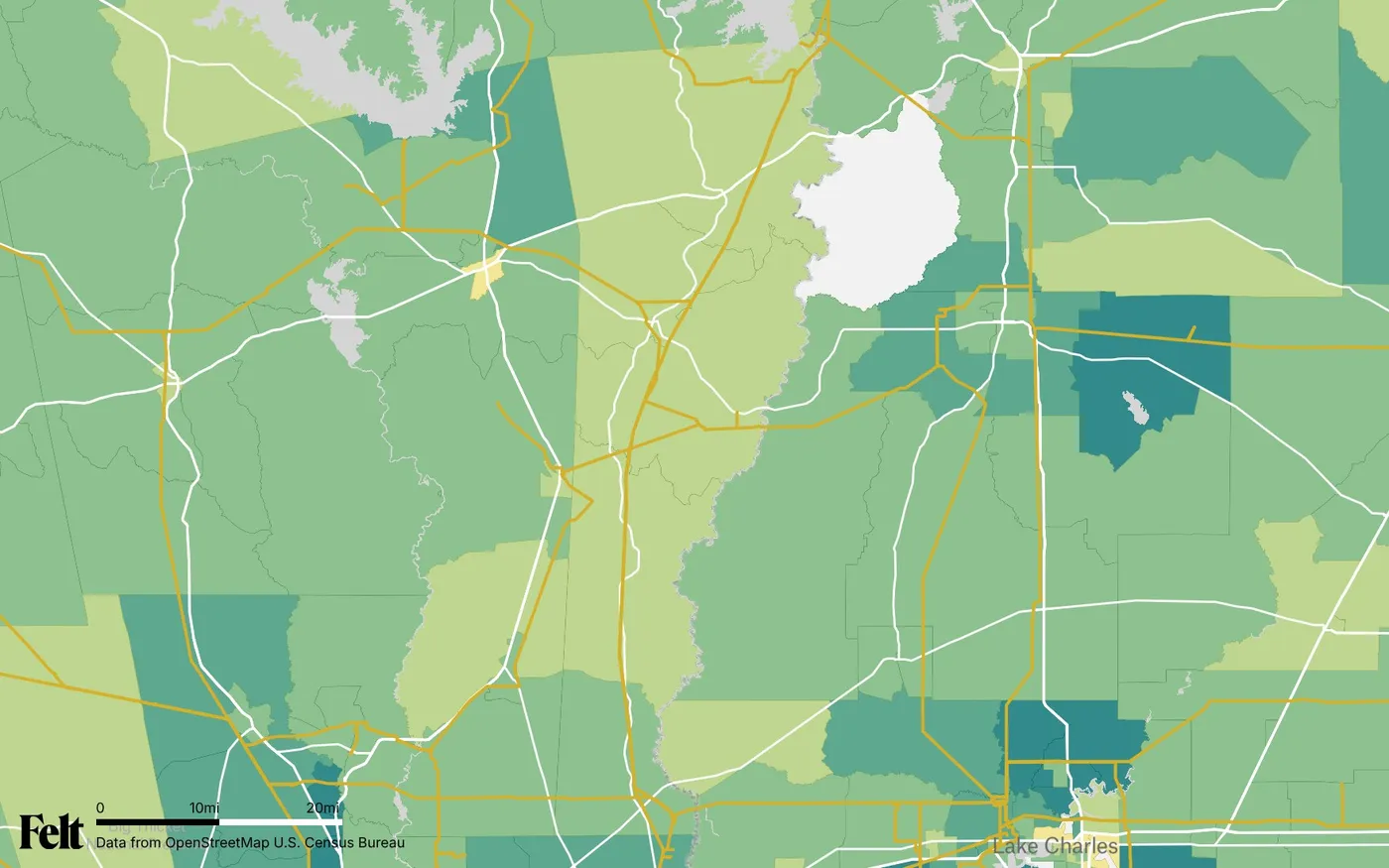 Map of Newton County, Texas: the county outlined, with transmission lines over median household income by census tract