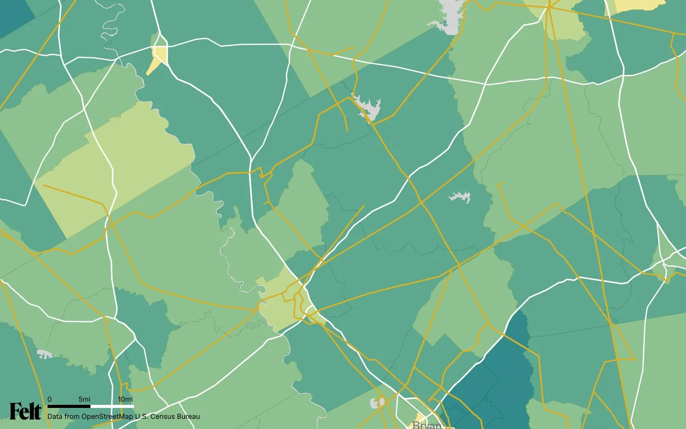 Map of Robertson County, Texas: the county outlined, with transmission lines over median household income by census tract