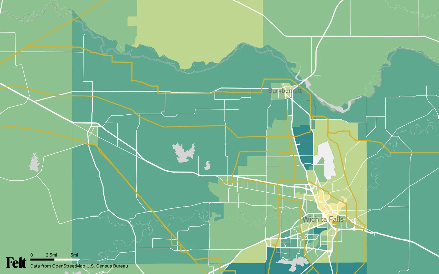 Map of Wichita County, Texas: the county outlined, with transmission lines over median household income by census tract