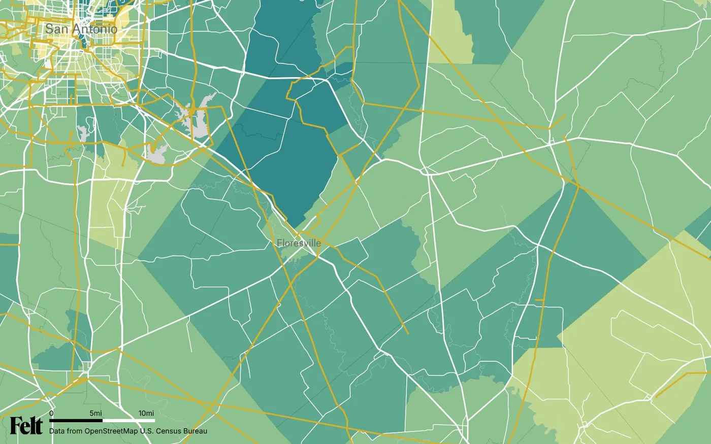 Map of Wilson County, Texas: the county outlined, with transmission lines over median household income by census tract
